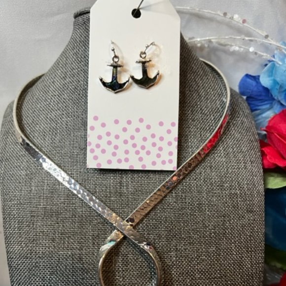 Anchors Away Pendant Choker and Earrings Set - Picture 2 of 4